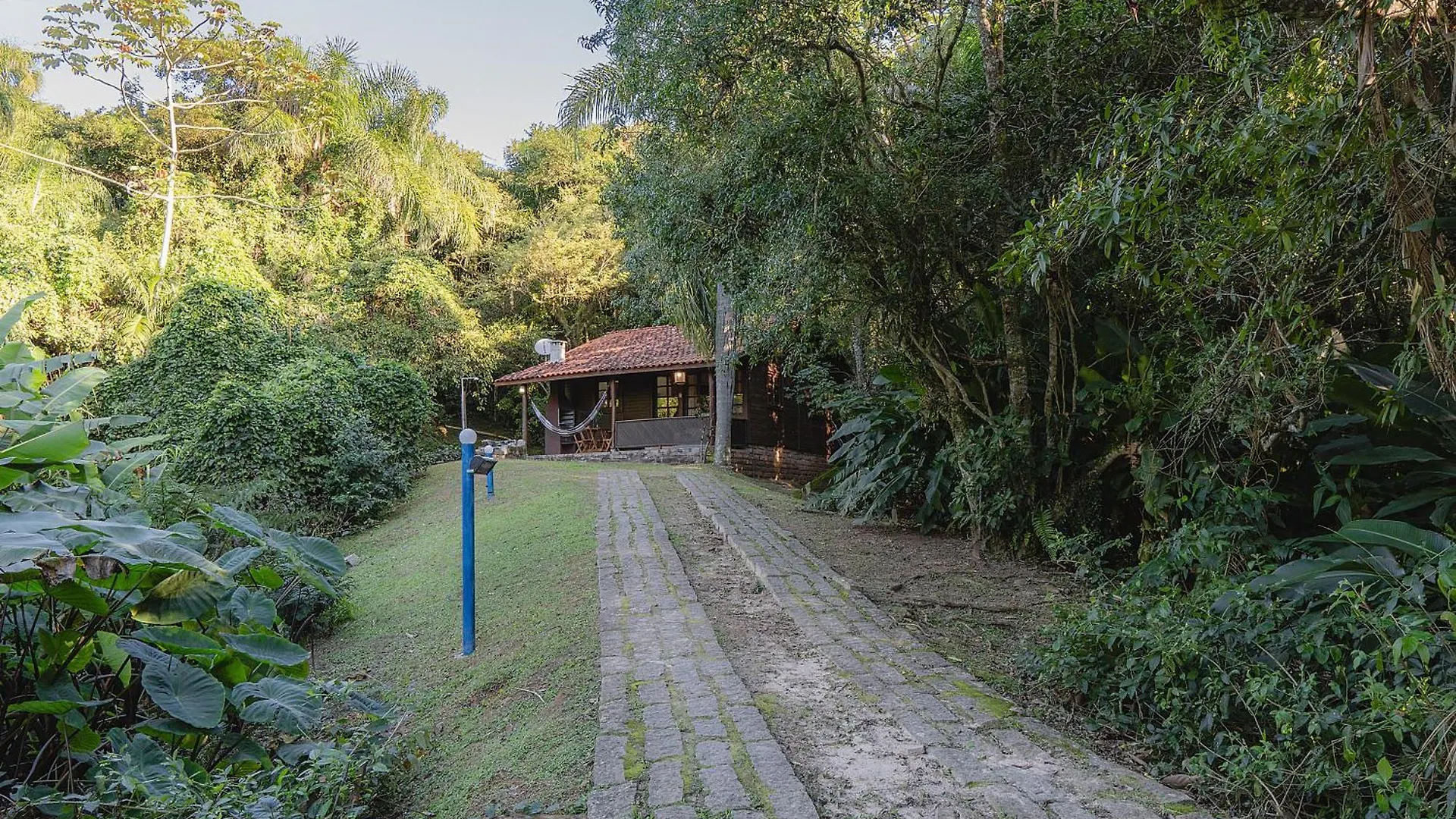 Pousada Villa Agrifoglio Praia do Rosa 2*,  Brazil
